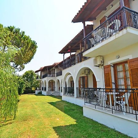 Athina Apartments Argási Eksteriør bilde