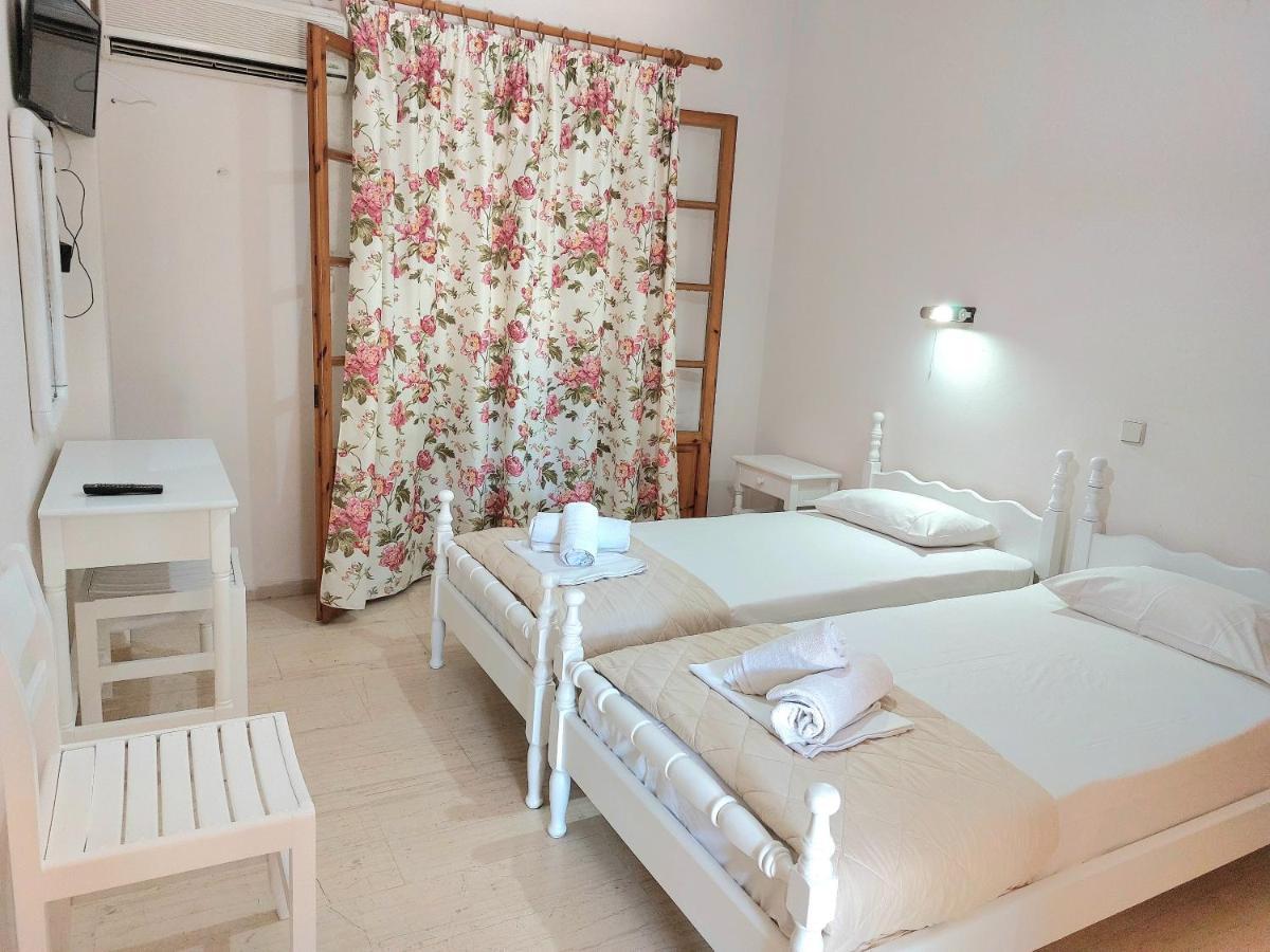 Athina Apartments Argási Eksteriør bilde