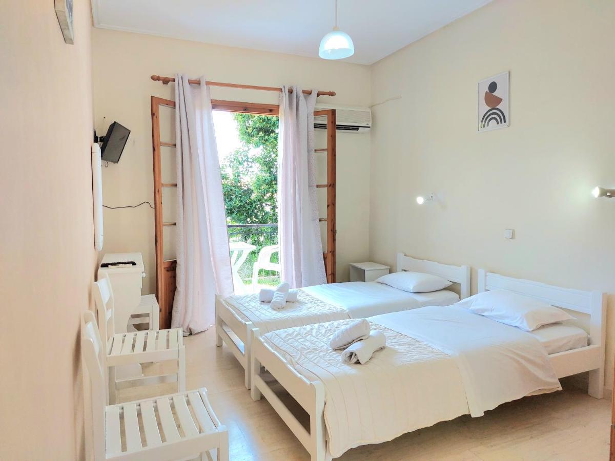 Athina Apartments Argási Eksteriør bilde