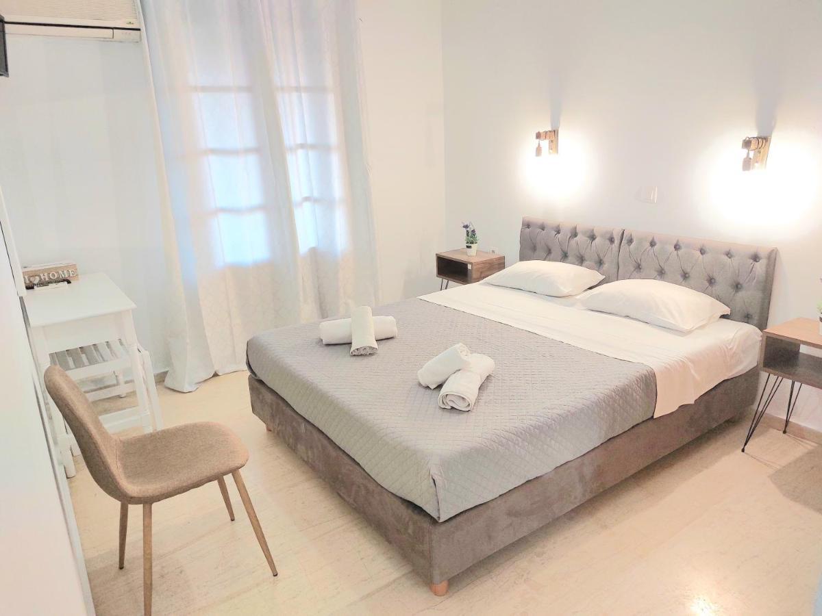 Athina Apartments Argási Eksteriør bilde
